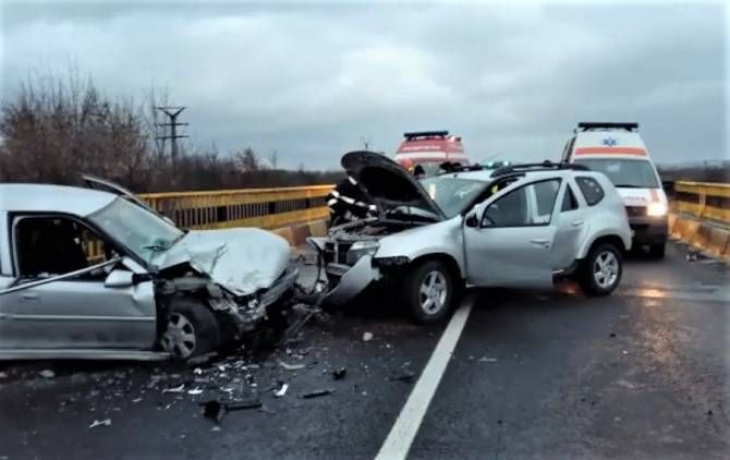 accident_dn1_masini_31898100