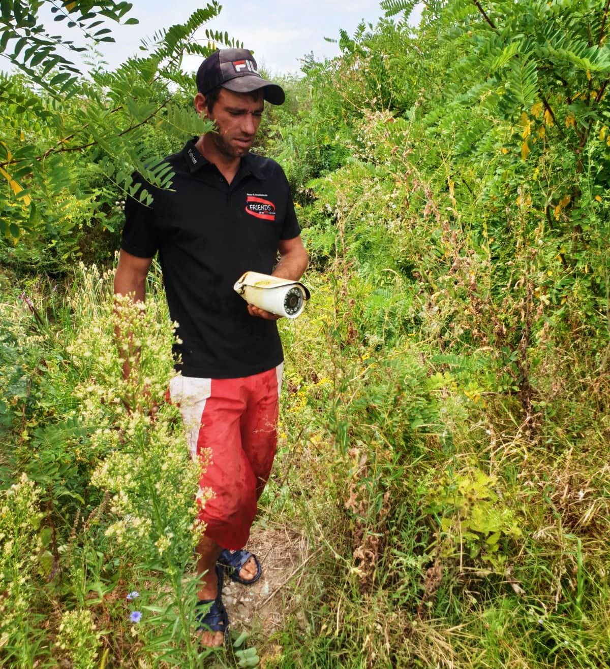 d7e0dfc8-ddac-46b6-8631-7fcc070a1ff6