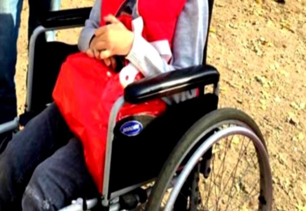 Instanța a redus pedeapsa bărbatului ce și-a violat fiica adoptivă (13 ani), aflată în cărucior