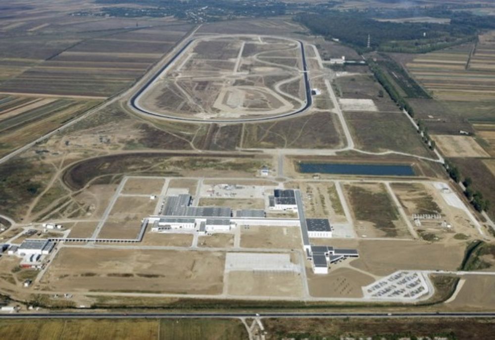 Circulație restricționată pe DN 7, la Titu, la Centrul Tehnic al celor de la Renault