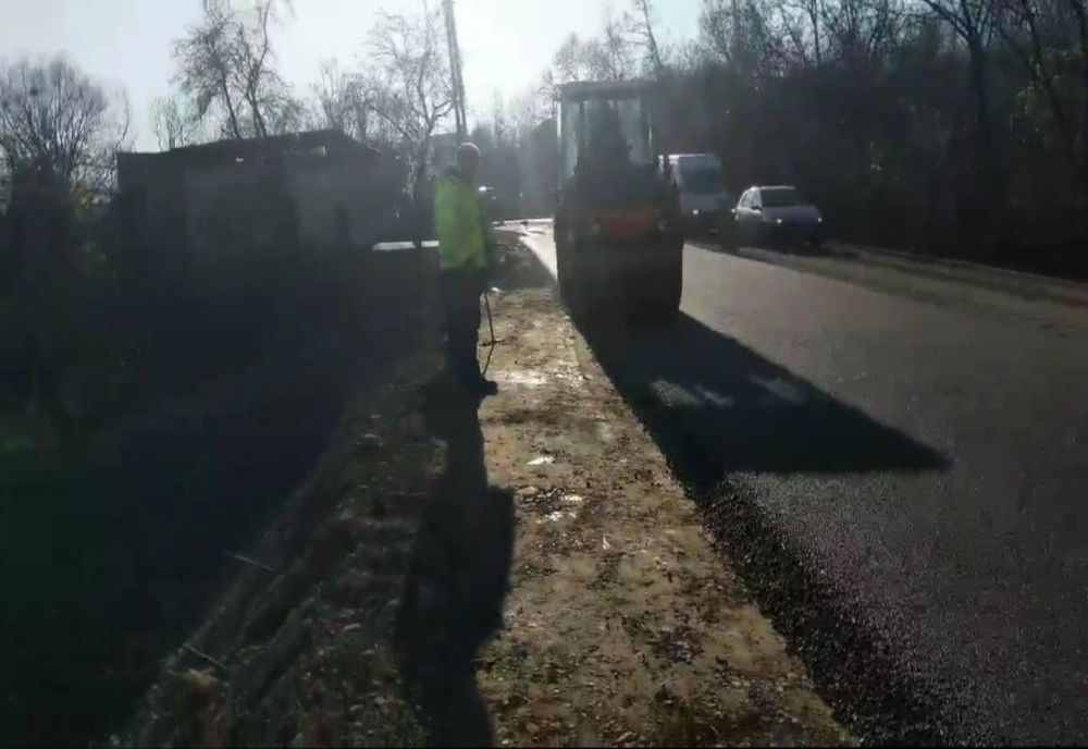 Foto| Problemă rezolvată. DN 71 a fost reparat, la Moțăieni, unde artera se surpase în luna iulie 2019