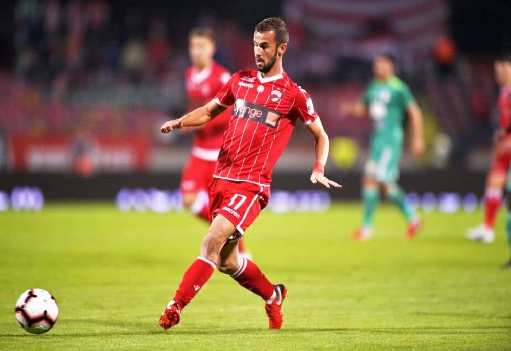 Chindia Târgoviște a transferat un  fundaș dâmbovițean, de la Dinamo.