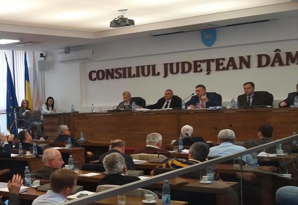 S-a votat bugetul și la CJ Dâmbovița. A fost a doua încercare, la prima nefiind cvorum