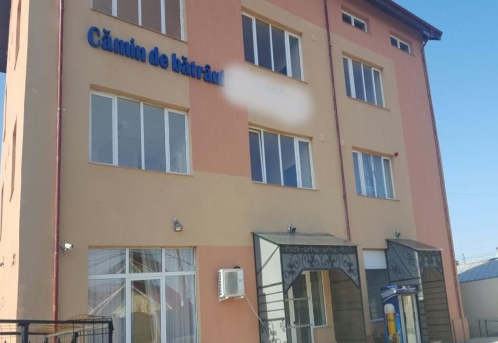 Prestatorii de servicii sociale, pentru căminele de bătrâni, sunt verificați de Prefectura Dâmbovița