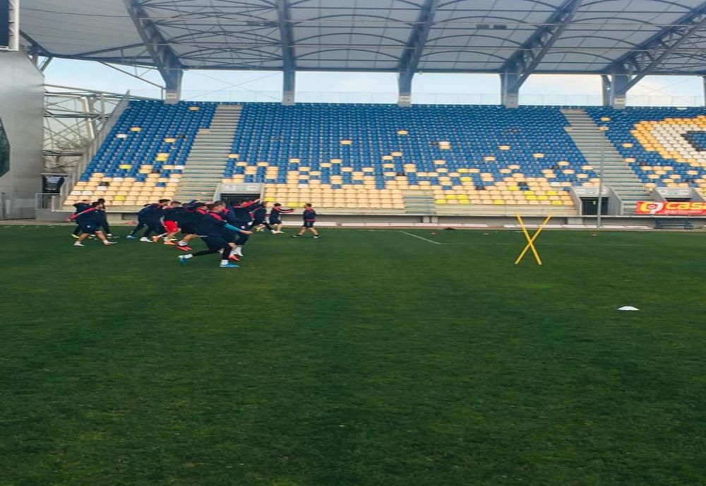 Chindia anunță că testele pentru coronavirus, efectuate echipei și staff-ului, au ieșit negative. Se reiau antrenamentele