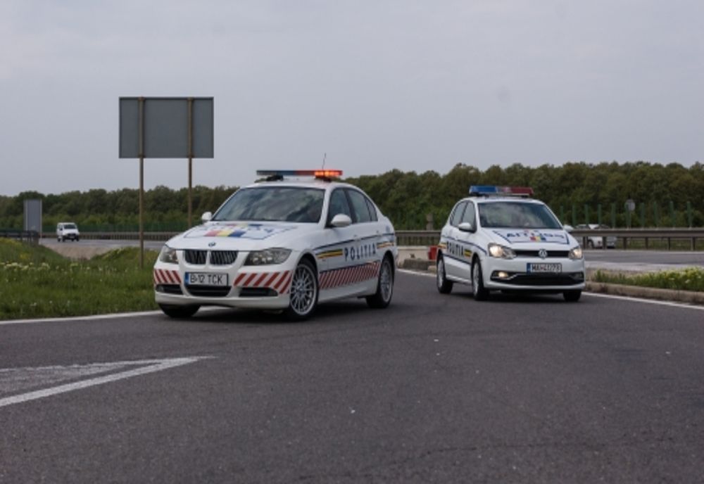 Trei șoferi prinși de radar cu peste 200 km/h, pe autostradă. Câte unul pentru A1, A2 și respectiv A3