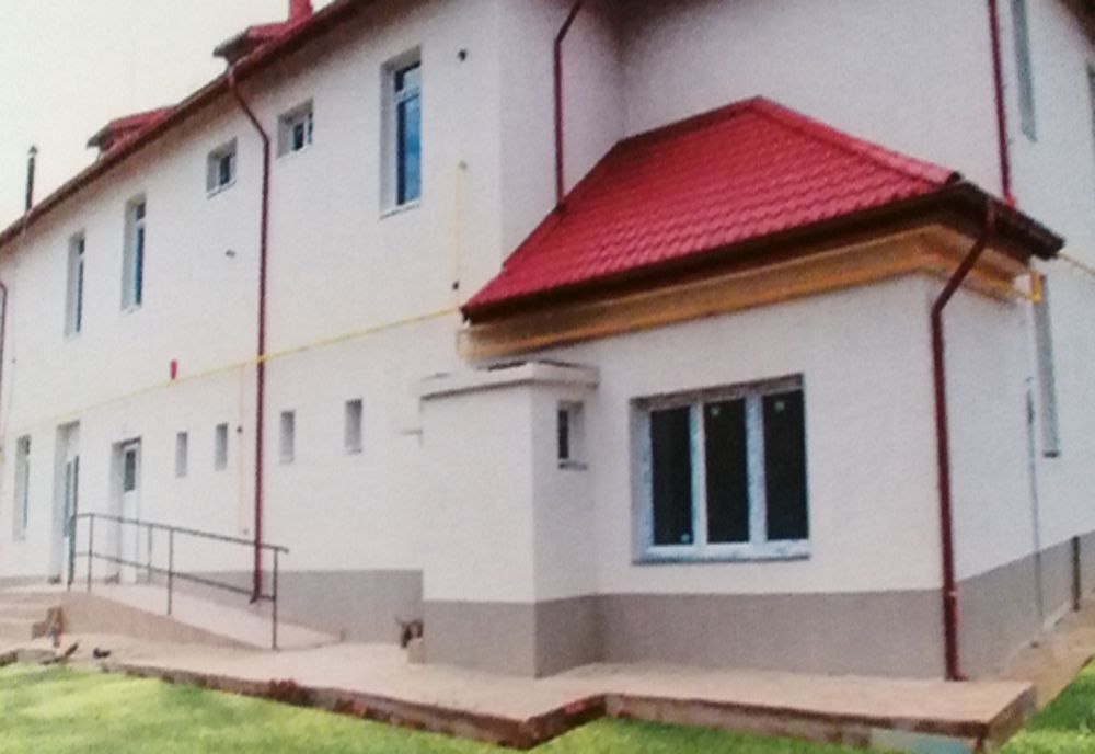 Au rămas doar 17 cazuri confimate în focarul de coronavirus de la Țuicani. Angajații și beneficiarii infectați sunt internați împreună