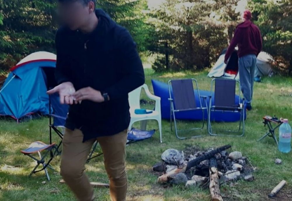 Peste 30 de persoane amendate de jandarmi pentru nerespectarea regulilor în Parcul Natural Bucegi 