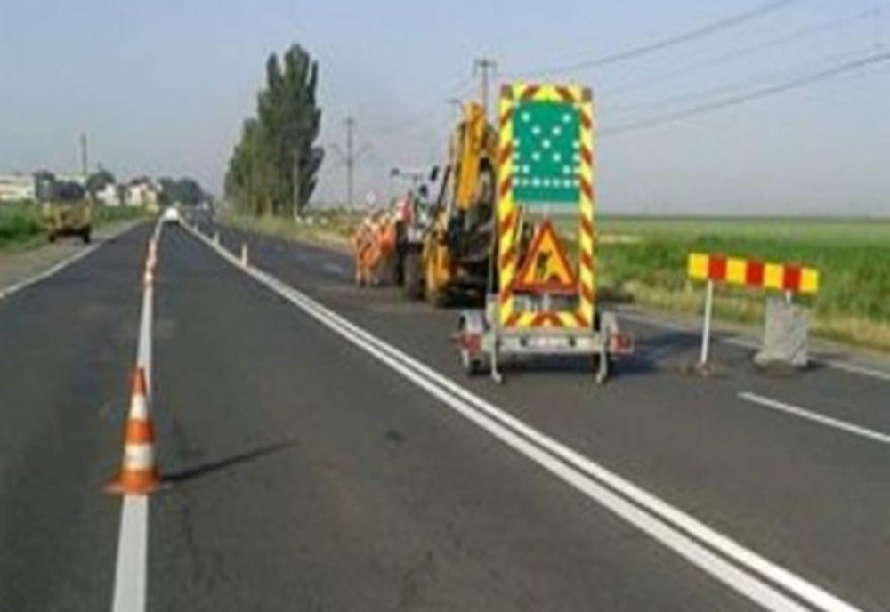 Circulație oprită pe DN 61, la Găești, din cauza unor lucrări la un pod peste calea ferată