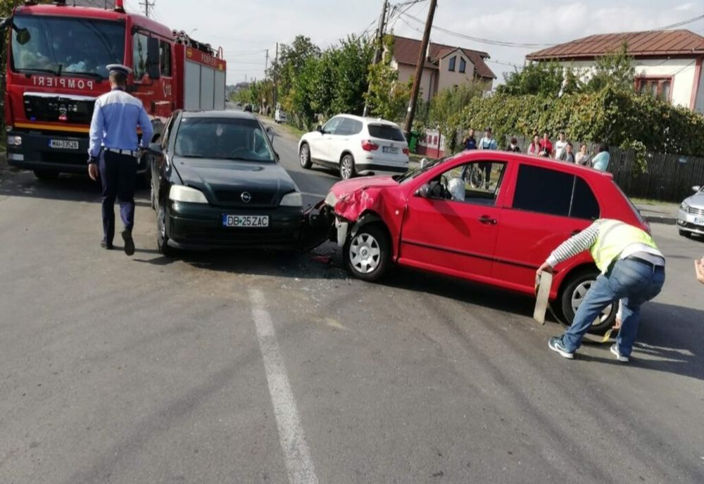 Accident rutier în Găești. Patru femei au fost rănite
