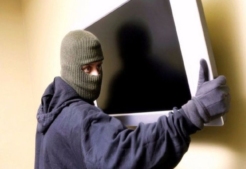 Alarmă printre hoți! Se fac modificări la Codul Penal!