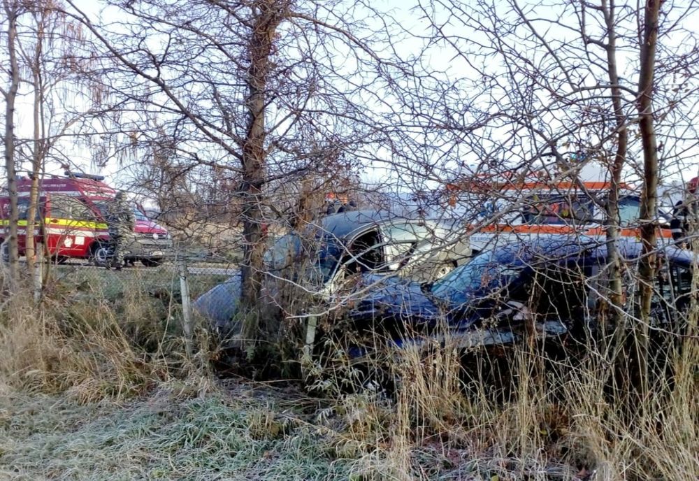 Accident rutier pe DN 72A. Un bărbat a fost transportat la spital
