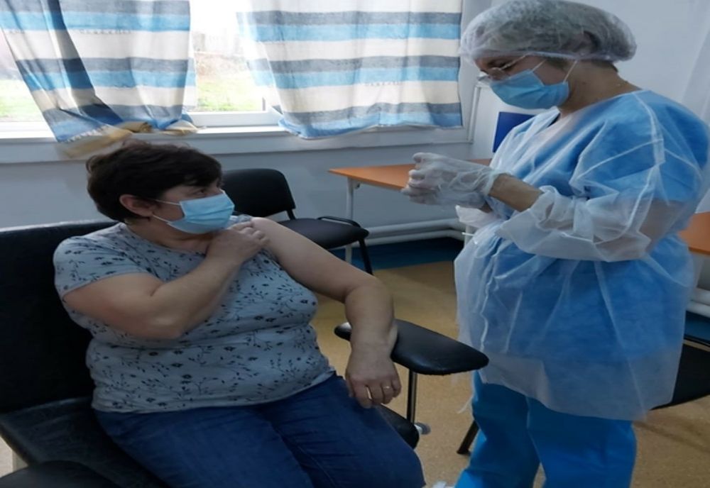 Cadrele medicale din Spitalul Găești evită vaccinarea