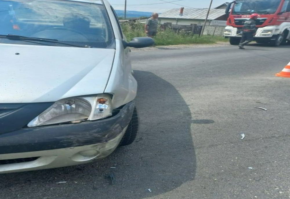 Accident pe DN 72A, în județul Dâmbovița, Două persoane sunt rănite