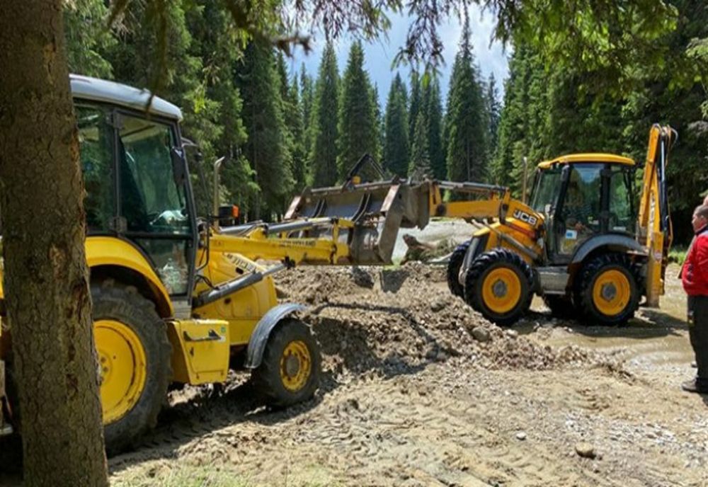 Peștera Ialomicioarei a fost redeschisă. Lucrări în zona afectată de viitură