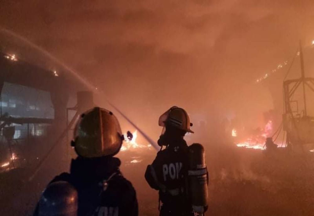 Dâmbovița. Incendiul de la hala de producție din Mija a fost lichidat