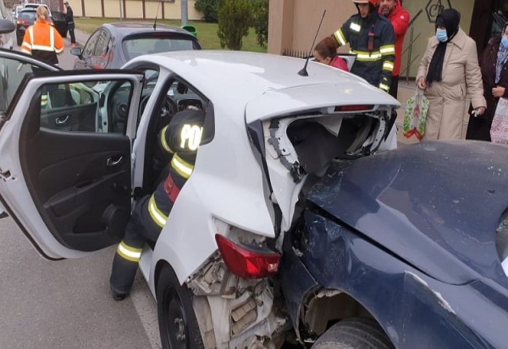 Accident în Târgoviște, cu două persoane încarcerate. Victimele, transportate de urgență la spital