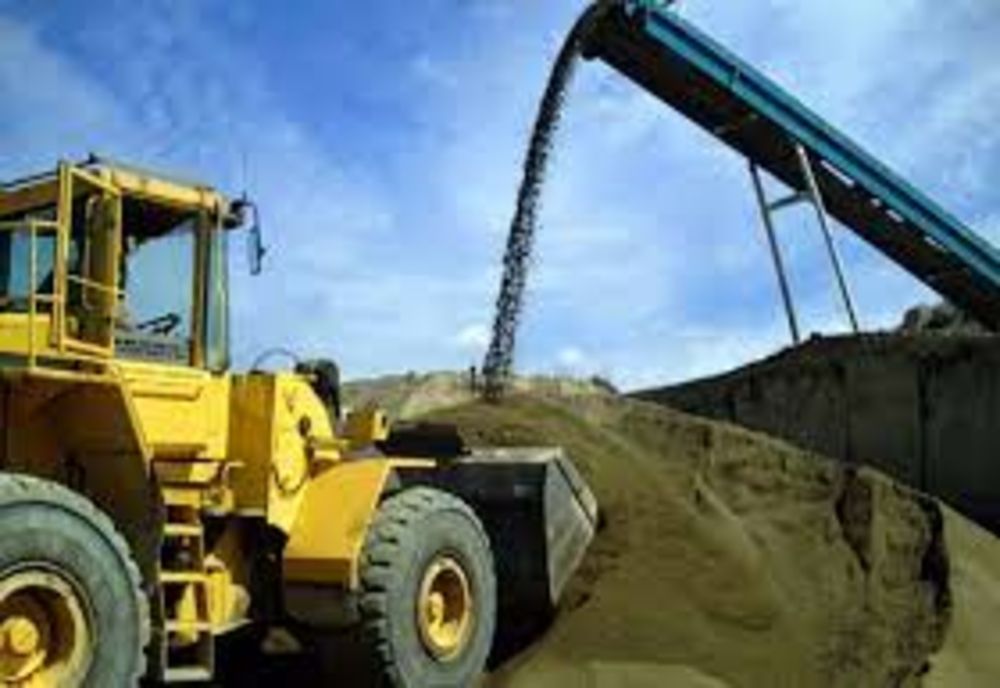 Perșinari: Dosar penal pentru administratorul unei societăți comerciale care extrăgea agregate minerale din râul Dâmbovița