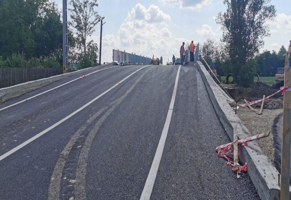 Două poduri noi, la Corbii Mari și Odobești, vor fi date în folosință