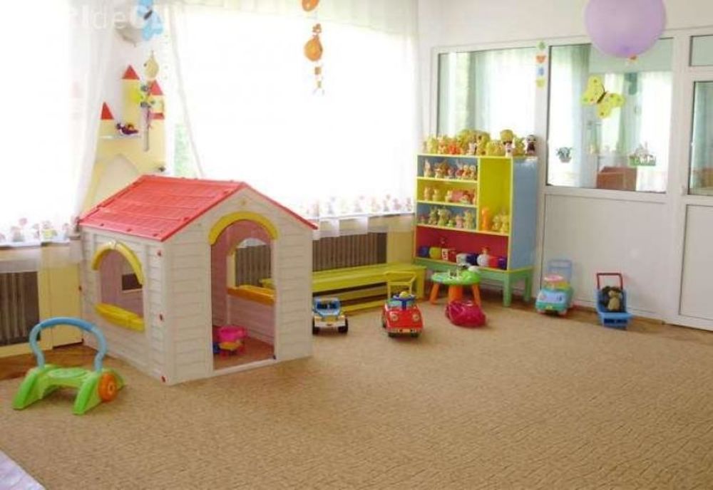 Înscrieri grădiniţă. Părinții pot depune dosarele începând de luni, 30 mai 2022. Modelul cererii și criteriile de departajare