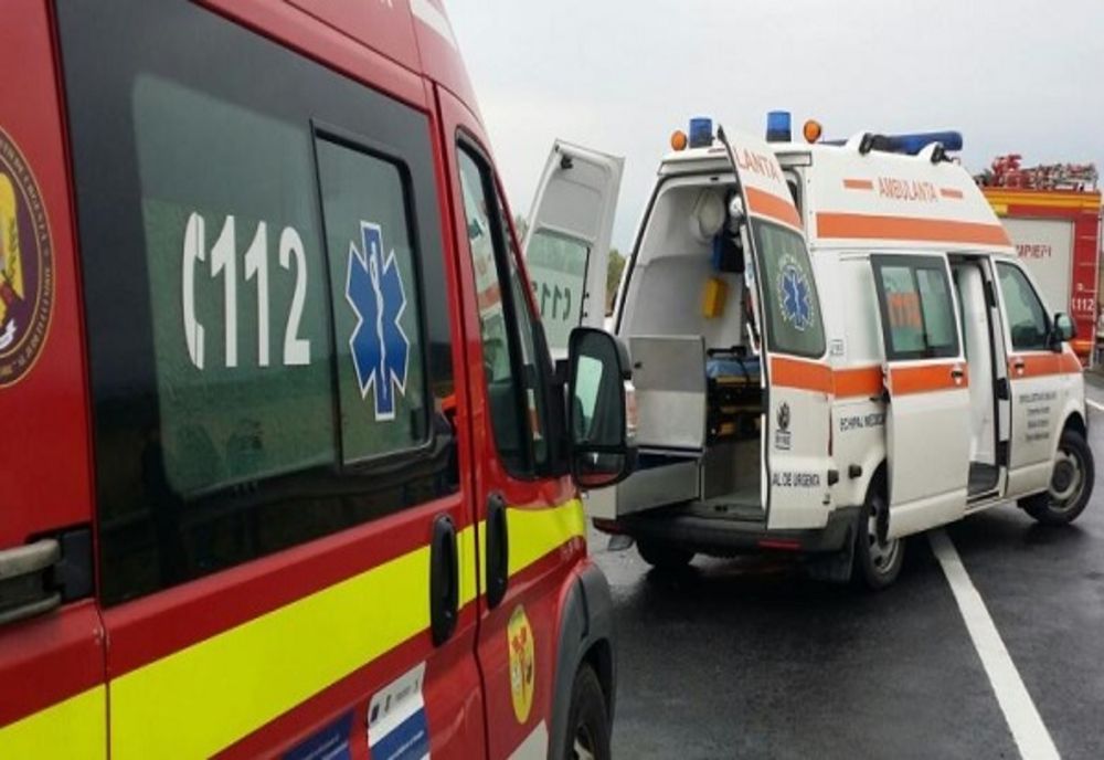 Accident rutier pe DN72, la Doiceşti. O persoană a primit îngrijiri medicale