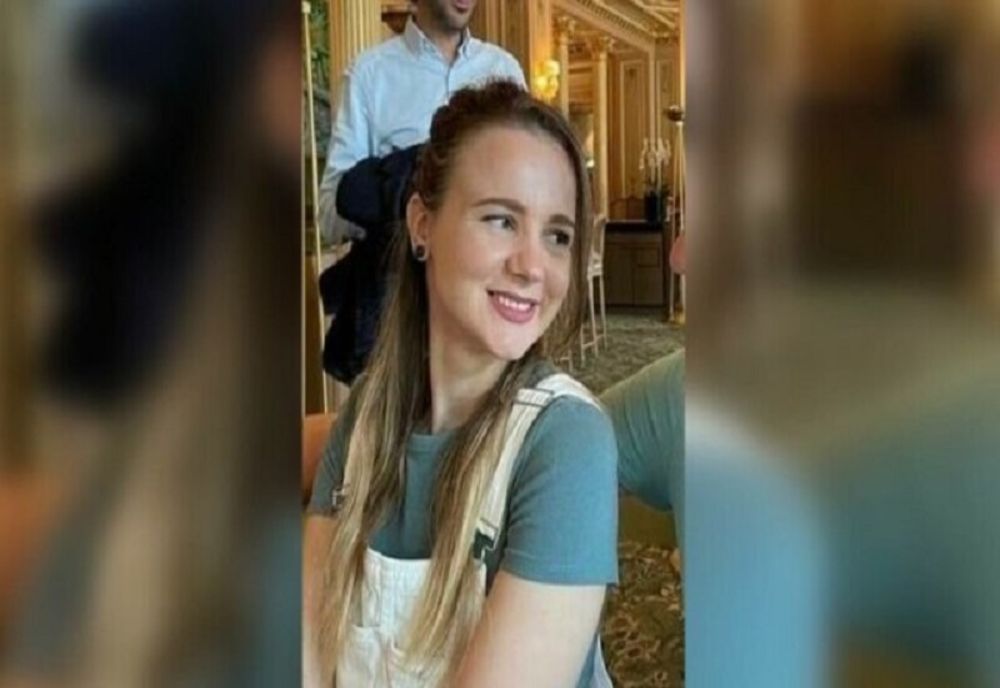  Mesajul tulburător al tinerei mame care s-a sinucis după moartea copilului ei. „Iubiți-i ca și când lumea se va sfârși azi”