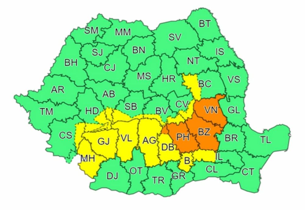 Alertă meteo în Dâmbovița şi Prahova! Cod galben și portocaliu de ninsori și ploi abundente