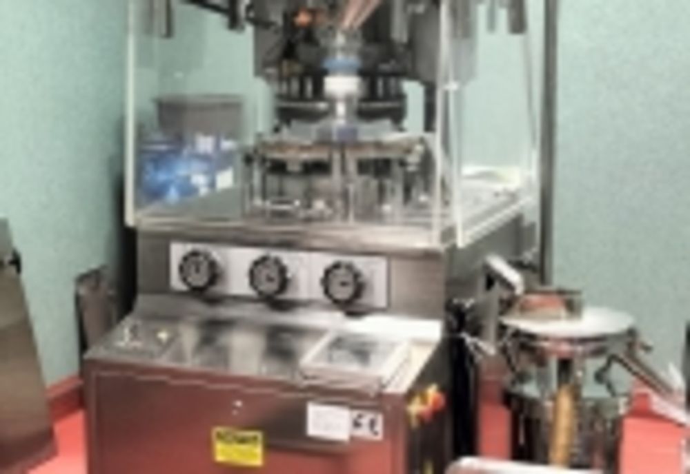 Cea mai mare grupare implicată în deturnarea de precursori şi producţia de metanfetamină din Europa, destructurată