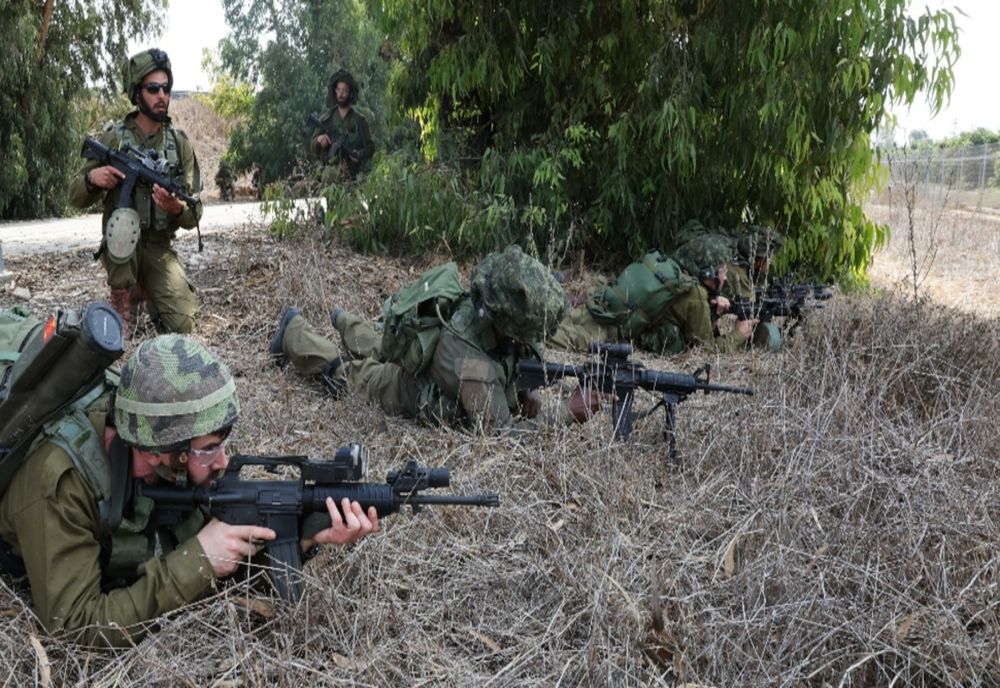 Lupte terestre și bombardamente masive în Fâșia Gaza - Asediu total