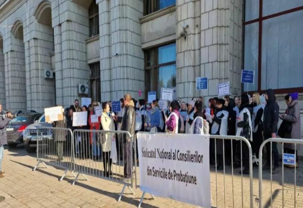 Formă extremă de protest, în justiție. Consilierii de probațiune fac GREVA FOAMEI