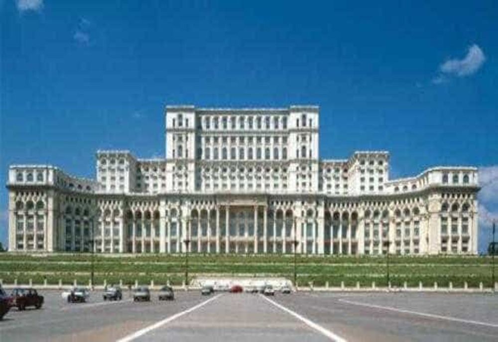 SĂPTĂMÂNA NAŢIONALĂ DE CONŞTIENTIZARE A INFERTILITĂŢII / PALATUL PARLAMENTULUI VA FI ILUMINAT ÎN ROZ ŞI BLEU