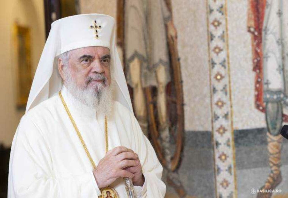 PATRIARHUL DANIEL, MESAJ DE ANUL NOU: ”ÎNDEMN LA RUGĂCIUNE ȘI PACE”