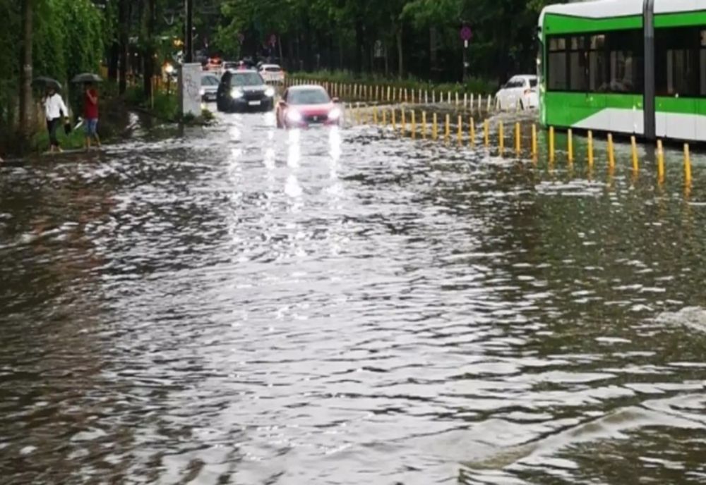 INHGA: RISC DE VIITURI ÎN JUDEȚELE ARGEȘ, DÂMBOVIȚA ȘI TULCEA PÂNĂ MIERCURI