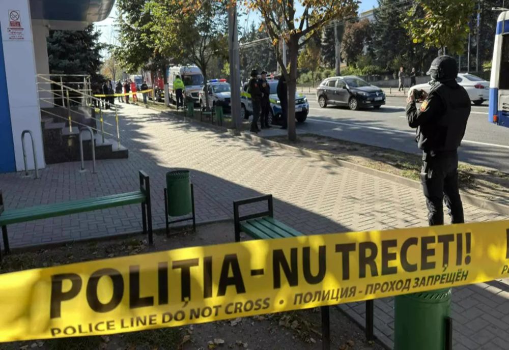 ALERTĂ CU BOMBĂ LA JUDECĂTORIA DIN CHIȘINĂU UNDE URMA SĂ FIE ADUS VLADIMIR PLAHOTNIUC