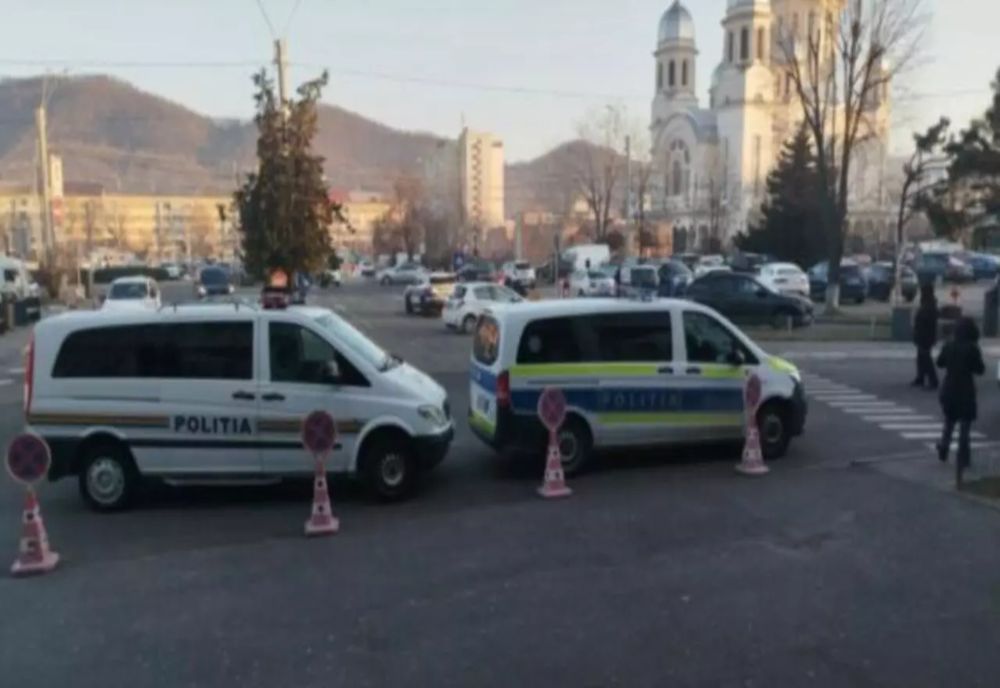 PERCHEZIȚII DE AMPLOARE LA SPITALUL MILITAR CENTRAL DIN BUCUREȘTI, ESTE VIZATĂ CHIAR DIRECTOAREA UNITĂȚII