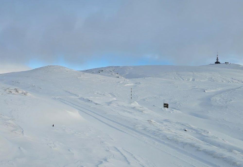 Strat nou de zăpadă pe Platoul Bucegi. Avertismentul salvamontiștilor: echipamentul de iarnă este obligatoriu