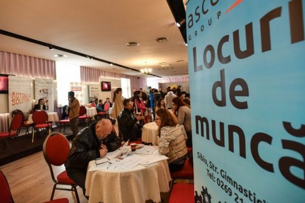 AJOFM Dâmbovița a găsit job-uri pentru 5.000 de persoane în primele nouă luni ale anului