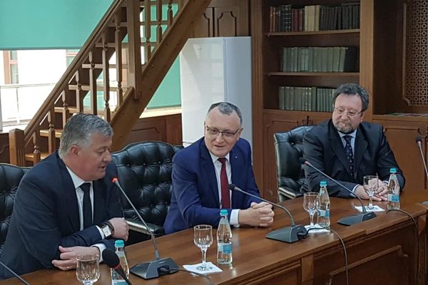 Sorin Cîmpeanu, primit în sala Oxford din Campusul universitar al UVT