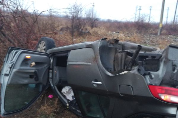 Aproape incredibil. Nimeni nu a fost rănit grav în urma unui accident spectaculos,la Crevedia