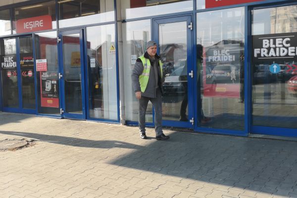 „Gone in 60 seconds” de Târgoviște. Jaf de de proporții la un magazin de electronice și electrocasnice