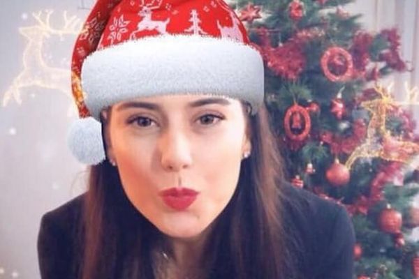 A făcut "ravagii" cu o singură poză. Sorana Cîrstea a strâns nenumărate aprecieri cu o urare de Crăciun