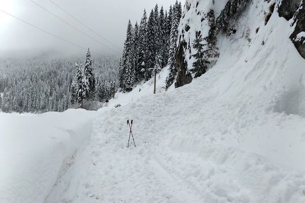 „Rescue 4x4”, pe crestele Bucegilor, la salvarea turiștilor