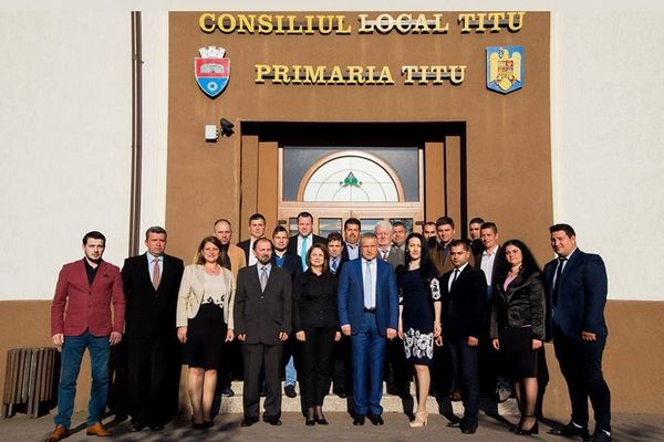 "Cutremur" în Consiliul Local Titu. Demisia în bloc a liberalilor trimite comunitatea aproape de alegeri anticipate