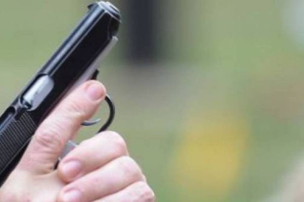 Tentativă de jaf oprită, de polițiști, cu focuri de armă, la Văcărești