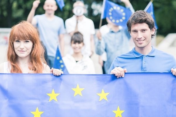 Peste 500 de tineri români, câștigătorii celei de-a doua runde #DiscoverEU