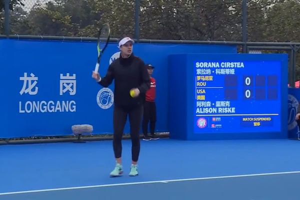 De nerecunoscut. Sorana e "OUT" de la Shenzen