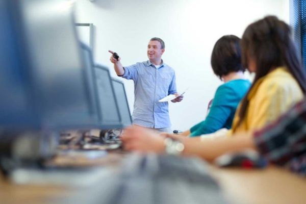 Cursuri gratuite de formare profesională. Când şi unde se organizează cursurile în Dâmbovița