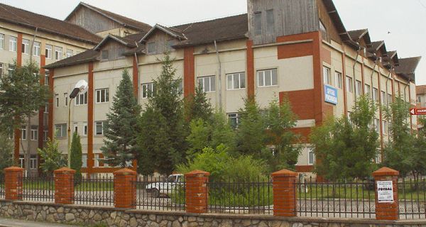 Secția de pediatrie a Spitalului Orășenesc Pucioasa, redeschisă cu bani privați