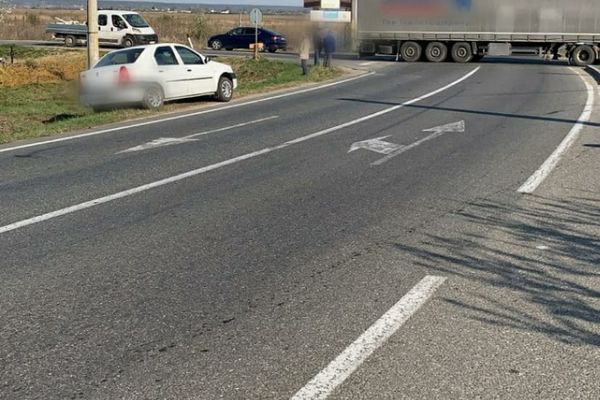 Accident pe DN 72, la Nisipuri. O persoană a fost rănită