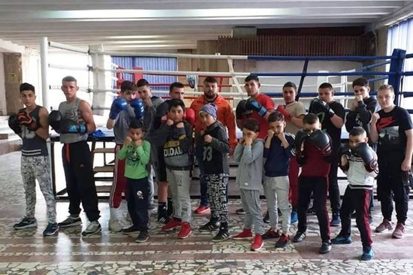 Moral bun pentru pugiliștii de la CS Târgoviște înainte de participarea la Campionatul Național pentru cadeți